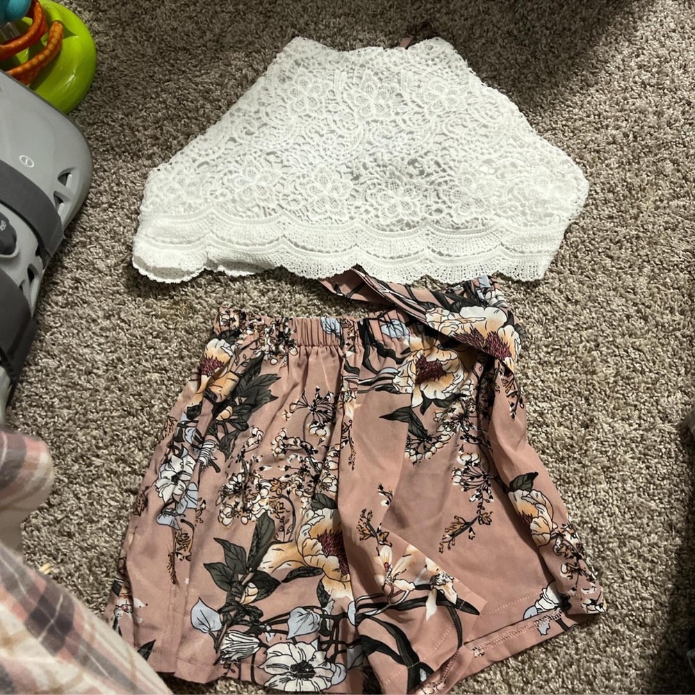Floral shorts set